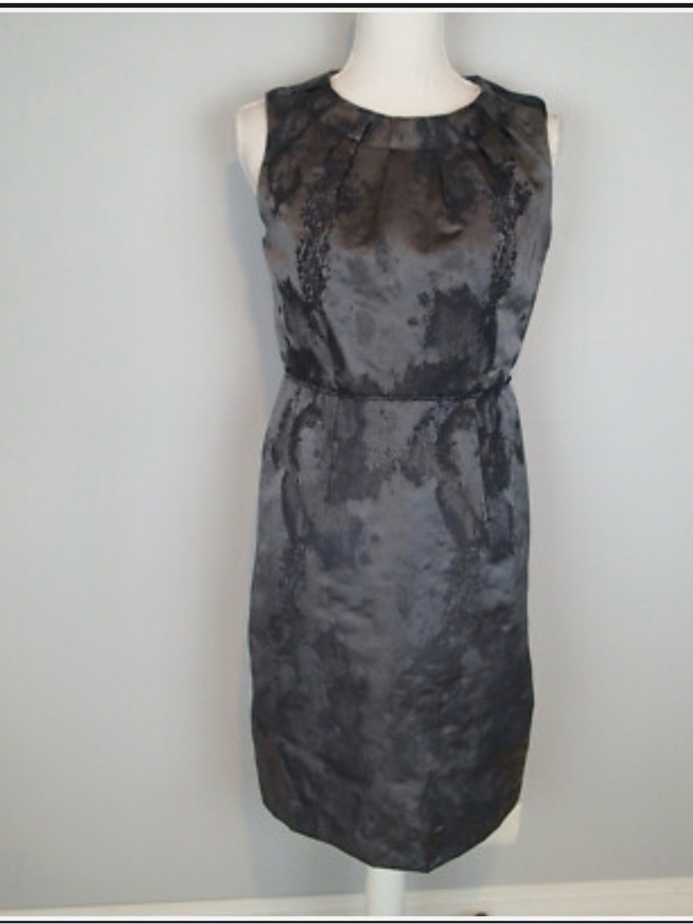 Loft Sleeveless Gray/Black Watercolor Jacquard w/sheen Sheath Dress 2P